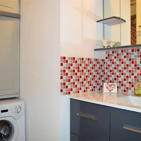 T2 Au Centre Avec Parking Et Wifi - Fr-1-593-33 Apartmán