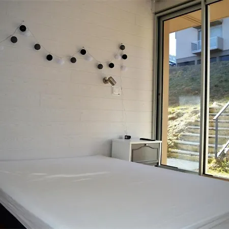T2 Au Centre Avec Parking Et Wifi - Fr-1-593-33 * Les Angles (Pyrenees-Orientales)