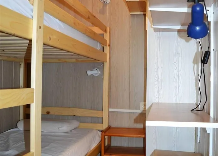 T2 Au Centre Avec Parking Et Wifi - Fr-1-593-33 * Les Angles (Pyrenees-Orientales)